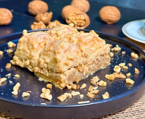 Tahinli Baklava